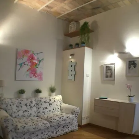 Olivya's Nest アパート