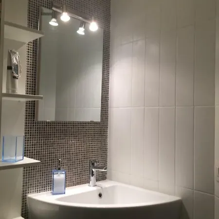 Olivya's Nest Apartment